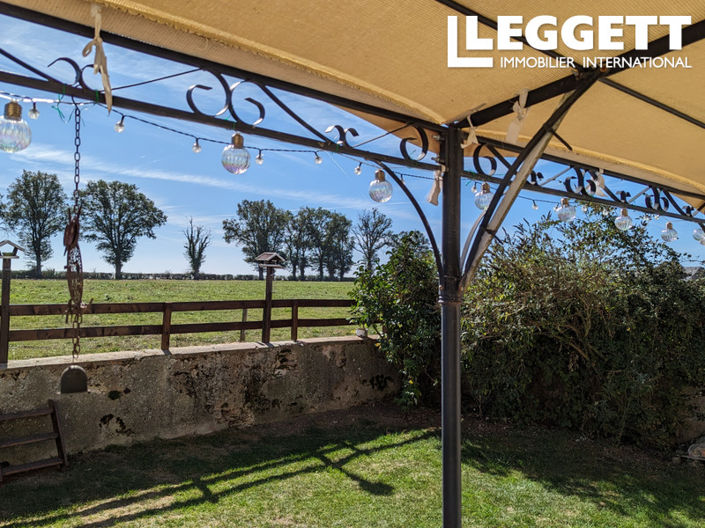 Image No.2-Maison de 7 chambres à vendre à Néret