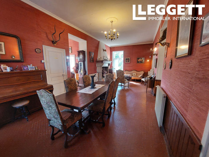 Image No.6-9 Bed House for sale