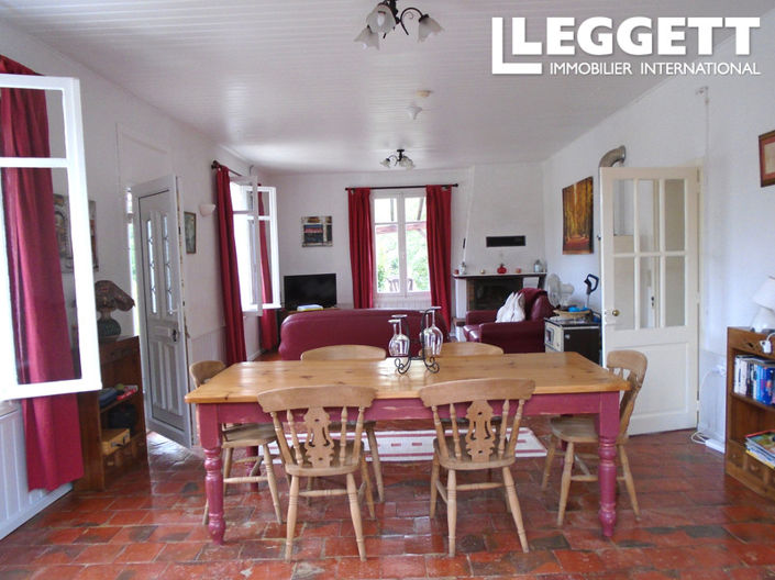 Image No.5-Maison de 3 chambres à vendre à Availles-Limouzine