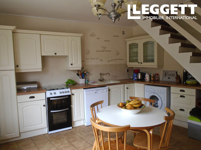 Image No.6-3 Bed House for sale