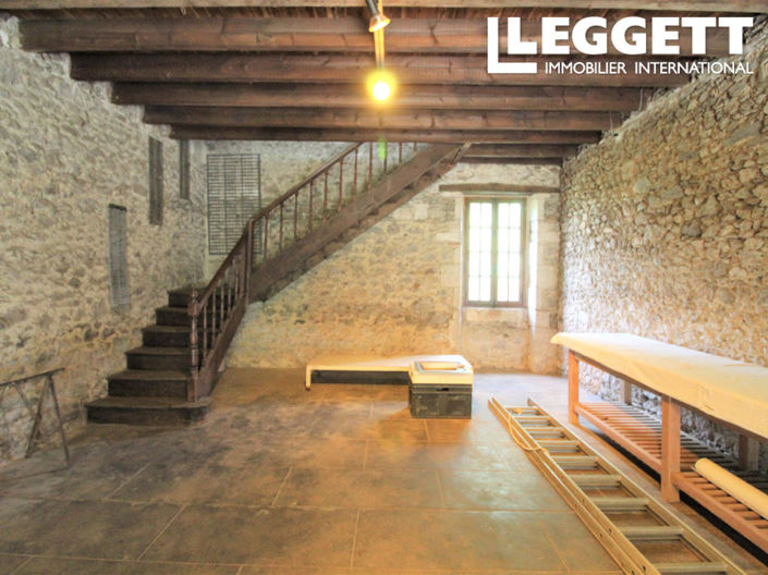 Image No.10-4 Bed House for sale