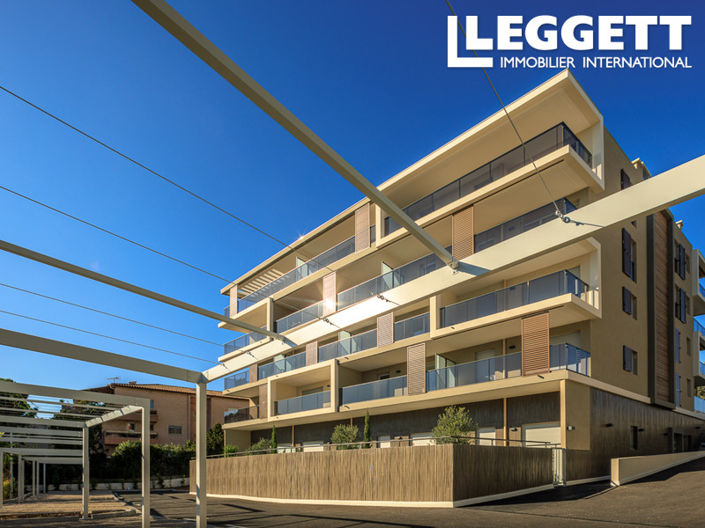 Image No.1-Appartement de 2 chambres à vendre à Antibes