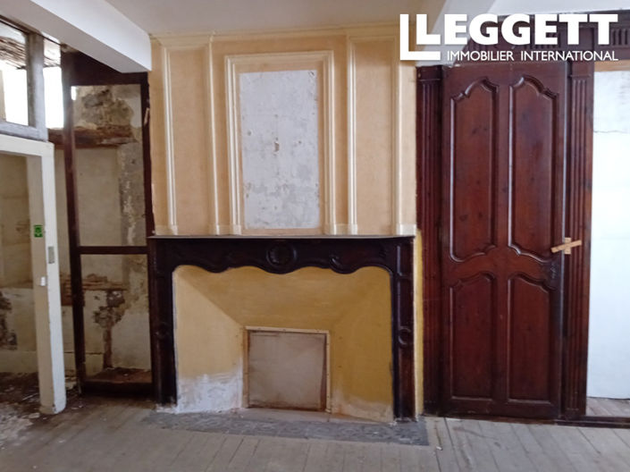 Image No.9-3 Bed House for sale