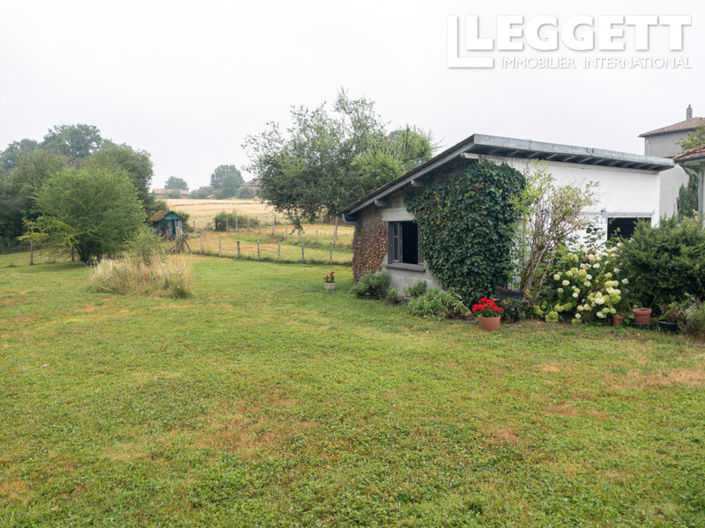 Image No.10-4 Bed House for sale