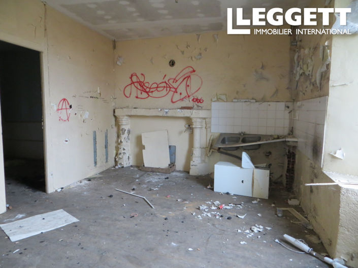 Image No.6-3 Bed House for sale