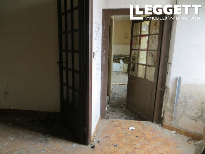 Image No.7-3 Bed House for sale