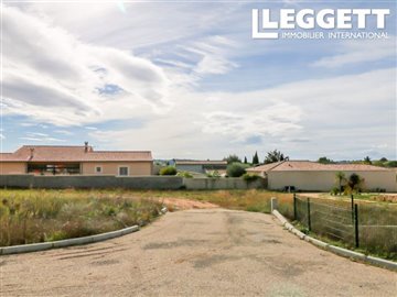 1 - Saint-Quentin-la-Poterie, Land