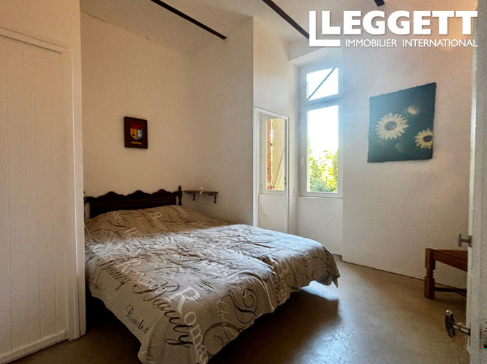 Image No.10-4 Bed House for sale