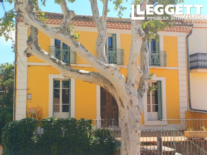 Image No.1-4 Bed House for sale