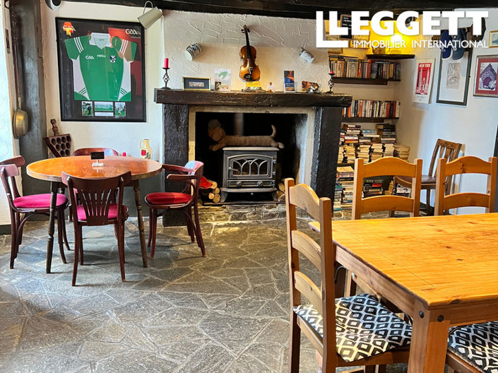 Image No.3-4 Bed Commercial for sale