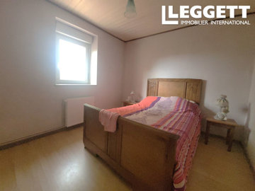 ahr0chm6ly9jzg4uagvzdglhlmltbw8vaw1hz2uvvevom