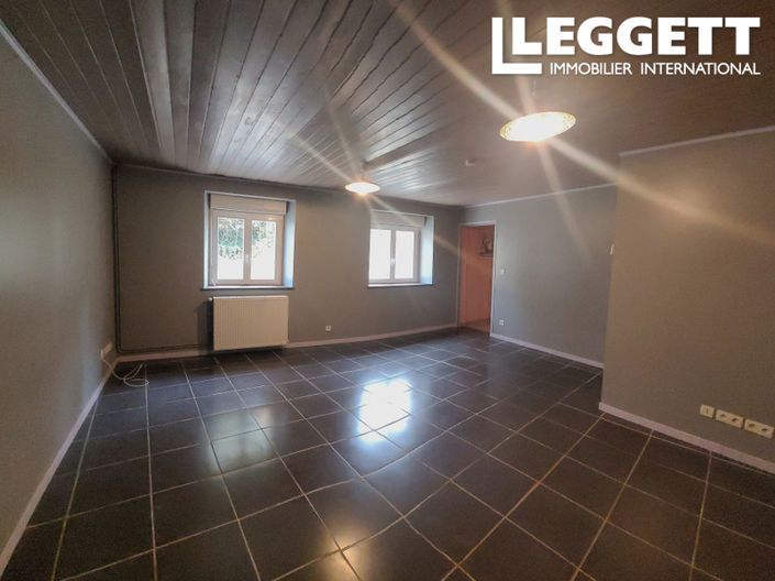 Image No.5-5 Bed House for sale