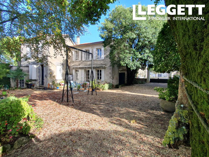 Image No.1-5 Bed House for sale