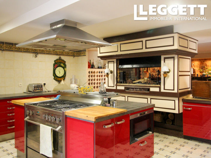 Image No.3-5 Bed House for sale