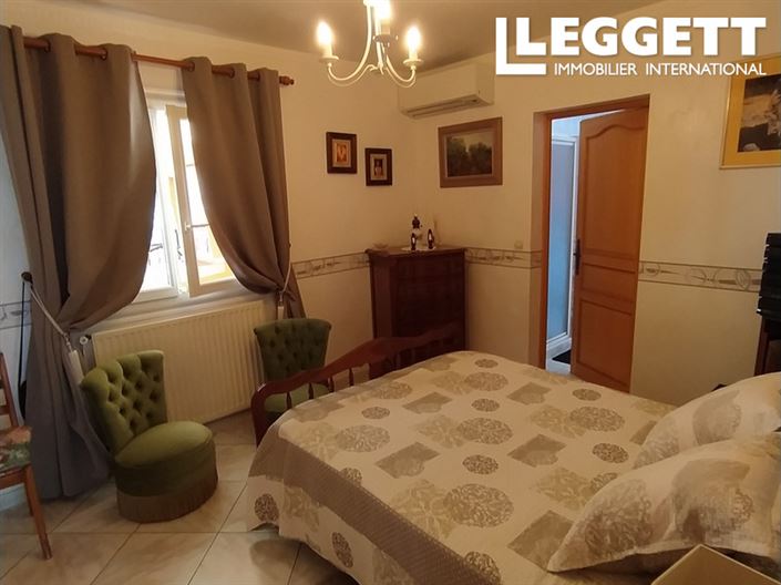 Image No.10-4 Bed House for sale