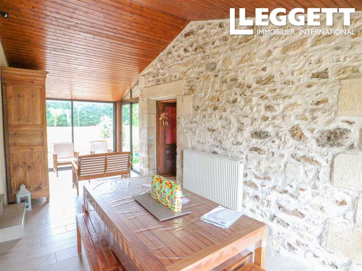 Image No.10-7 Bed House for sale