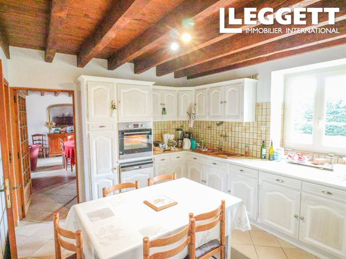 Image No.4-7 Bed House for sale