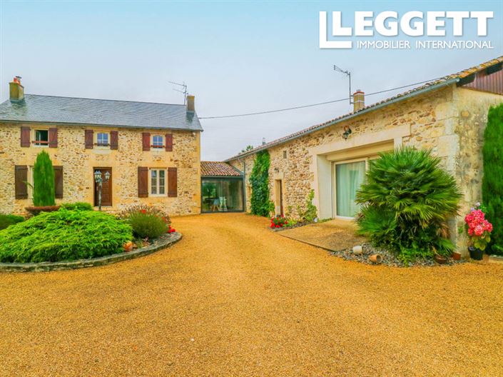 Image No.1-4 Bed House for sale