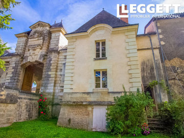 1 - Richelieu, Commercial