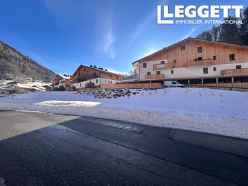 ahr0chm6ly9jzg4uagvzdglhlmltbw8vaw1hz2uvvevom