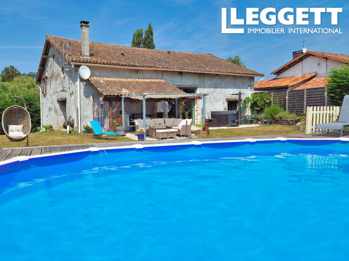 Image No.2-4 Bed House for sale