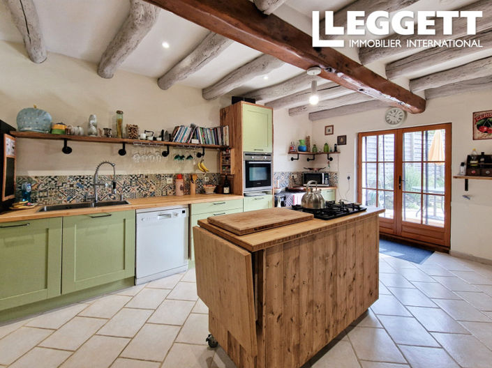 Image No.6-4 Bed House for sale