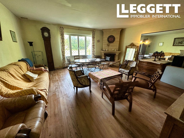 Image No.6-3 Bed House for sale