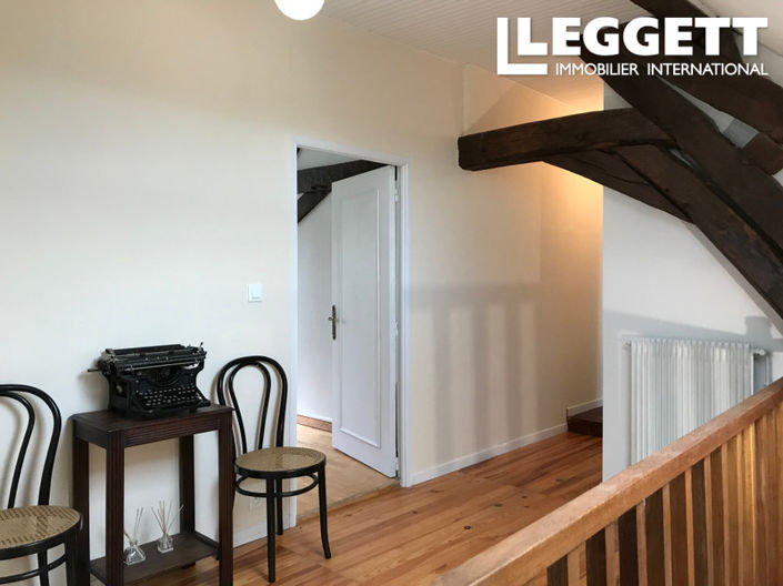 Image No.6-4 Bed House for sale