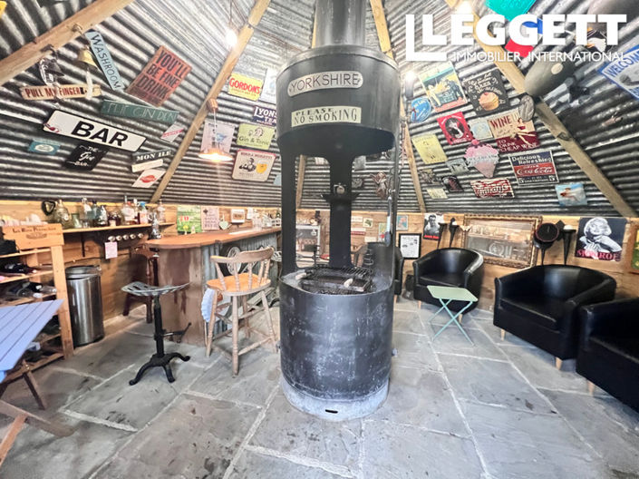 Image No.10-3 Bed House for sale