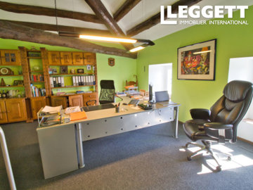 ahr0chm6ly9jzg4uagvzdglhlmltbw8vaw1hz2uvvevom