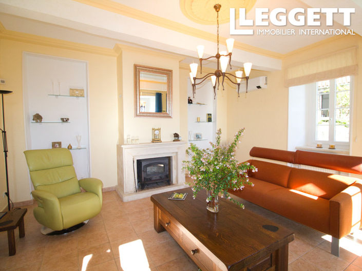 Image No.3-6 Bed House for sale