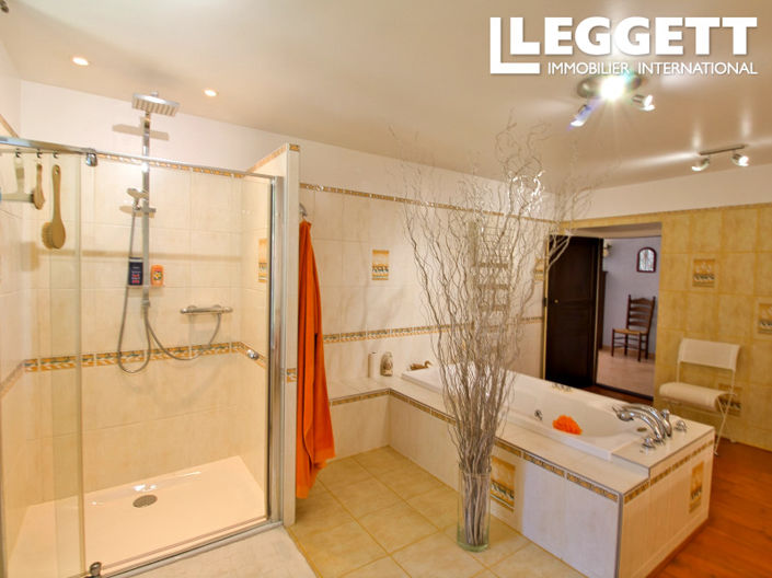 Image No.9-Maison de 6 chambres à vendre à Mas-Cabardès