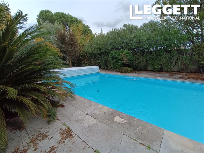 Image No.2-4 Bed House for sale