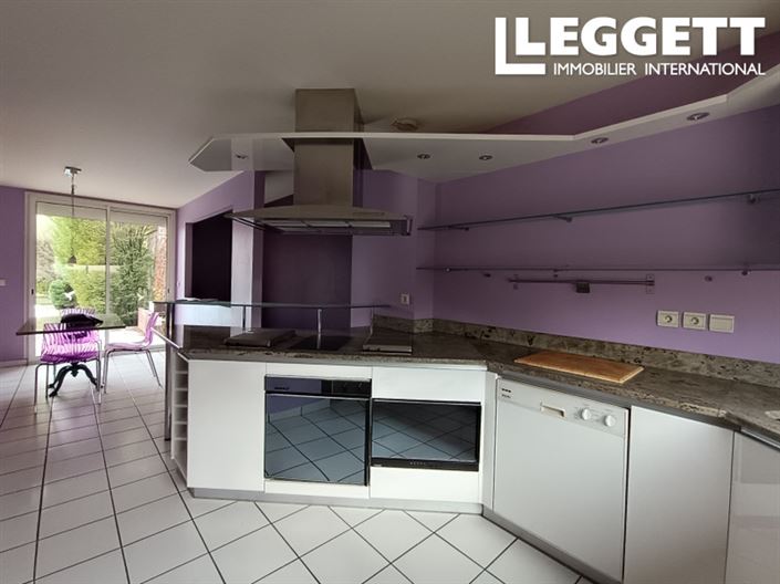 Image No.4-4 Bed House for sale