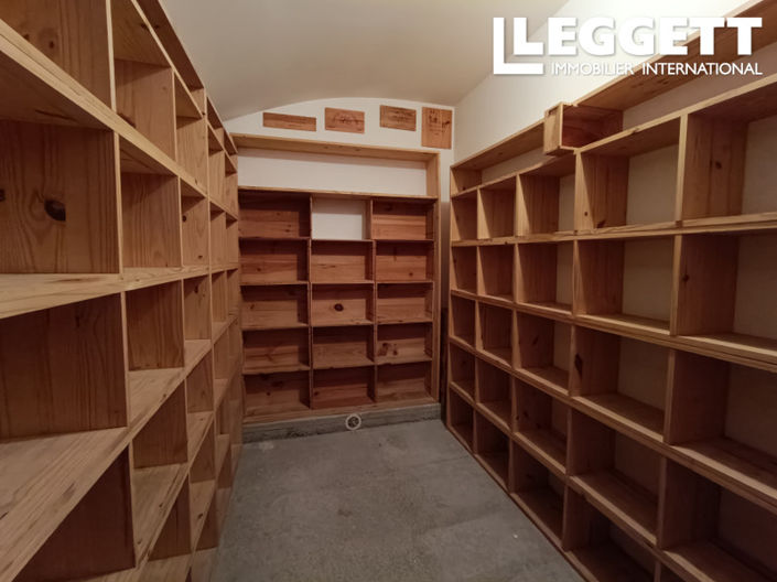 Image No.5-4 Bed House for sale