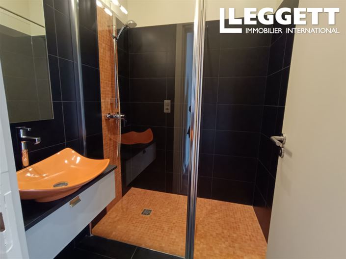 Image No.9-4 Bed House for sale