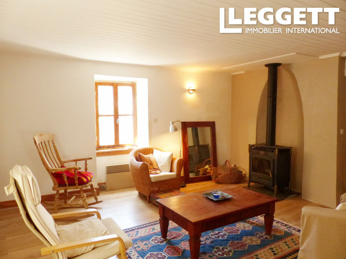 Image No.8-2 Bed House for sale