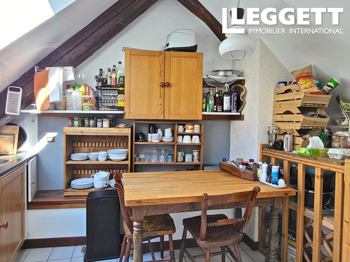 Image No.8-3 Bed House for sale