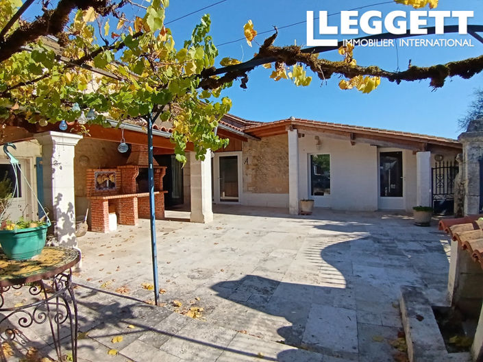 Image No.1-4 Bed House for sale