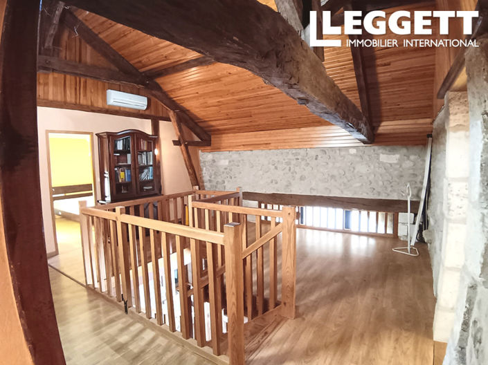 Image No.7-4 Bed House for sale