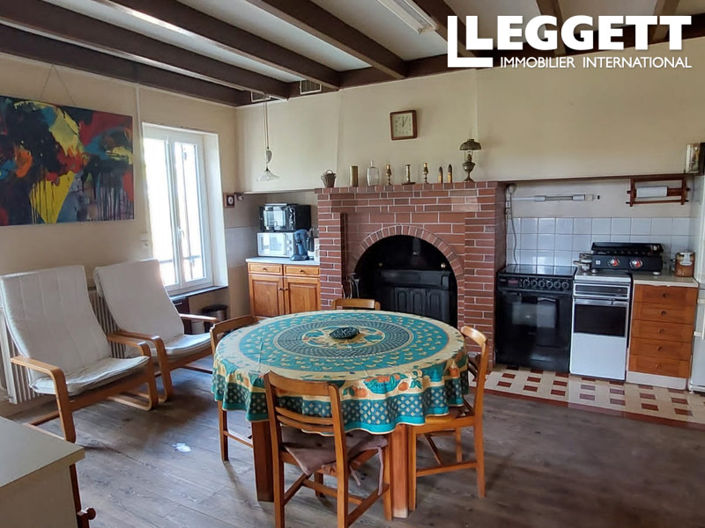 Image No.6-3 Bed House for sale