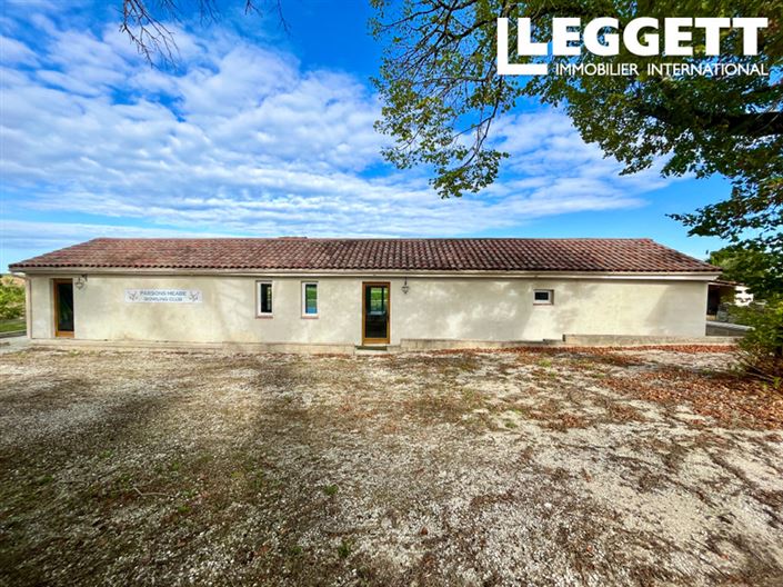 Image No.9-8 Bed House for sale