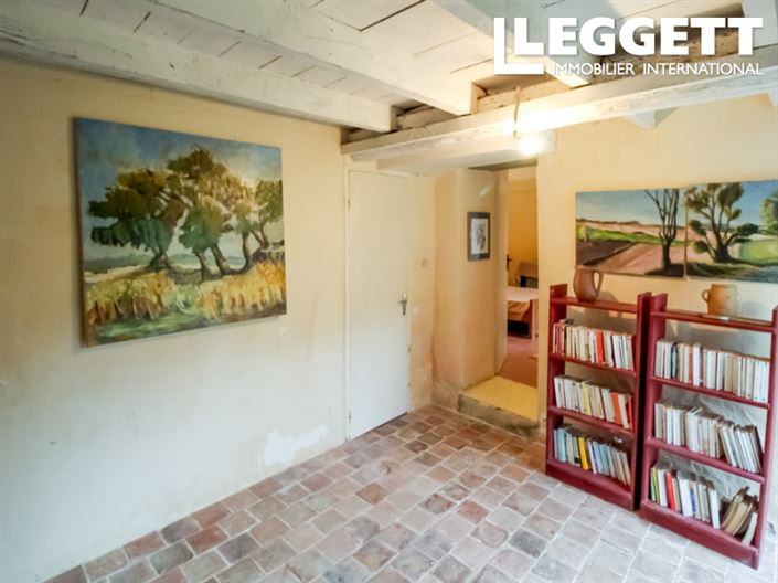 Image No.7-2 Bed House for sale