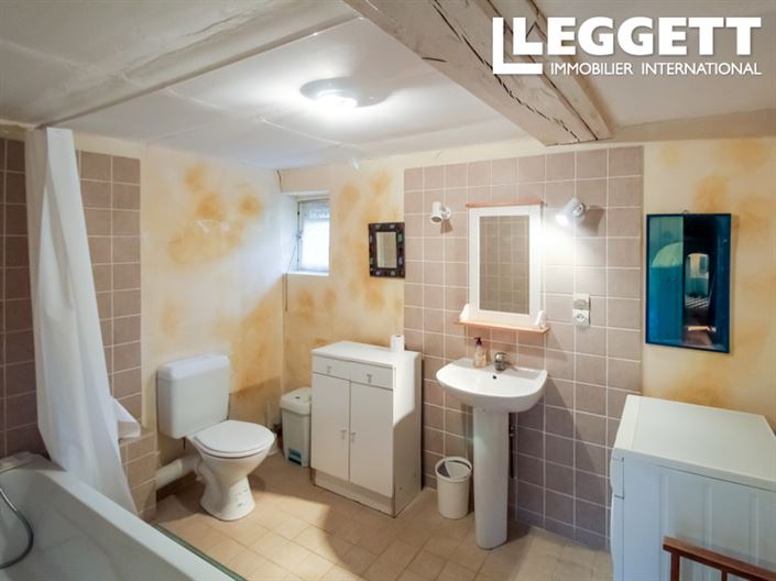 Image No.9-2 Bed House for sale