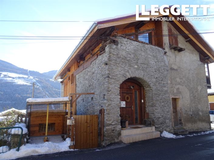 Image No.2-Maison de 4 chambres à vendre à Savoie