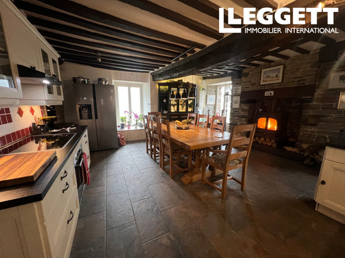 Image No.3-5 Bed House for sale