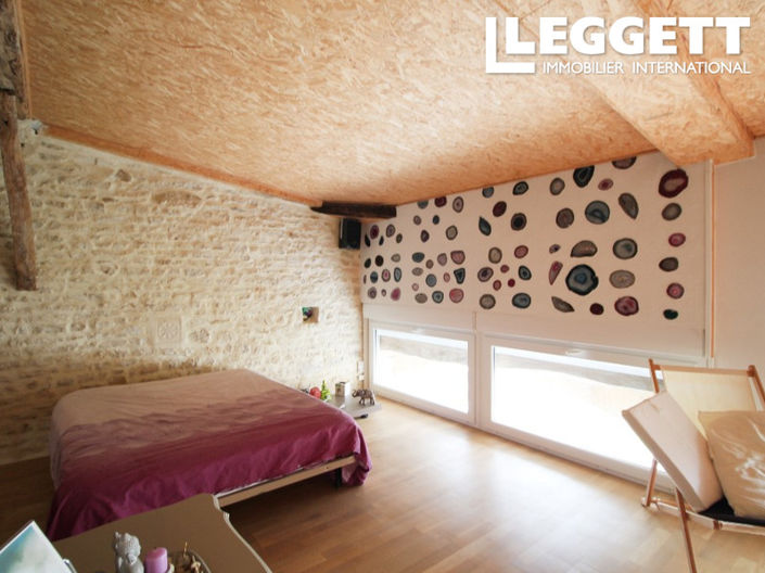 Image No.7-4 Bed House for sale