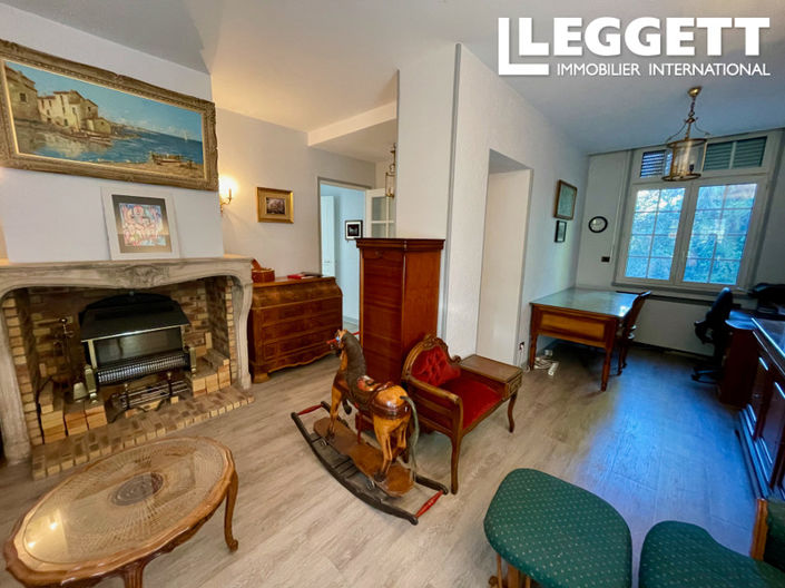 Image No.9-9 Bed House for sale