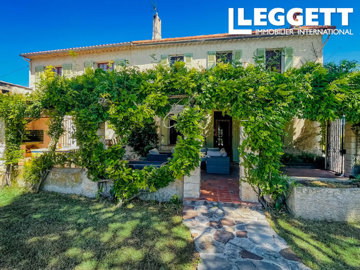 1 - Le Luc, House