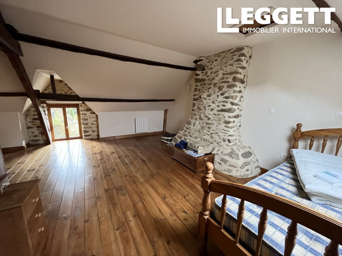 Image No.9-4 Bed House for sale